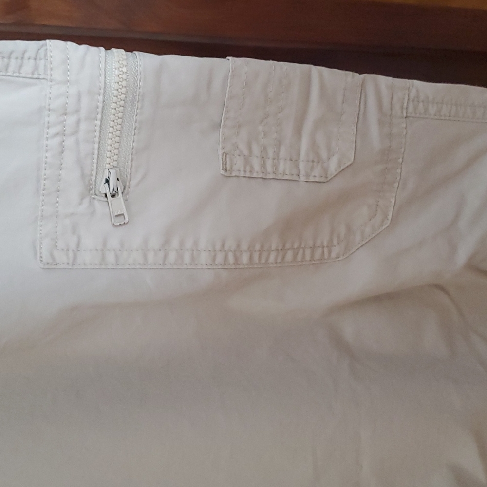 Pants - Picture 2 of 9